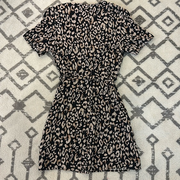 H&M Mini Wrap Dress Sz S - Black/Leopard Print - Picture 3 of 5